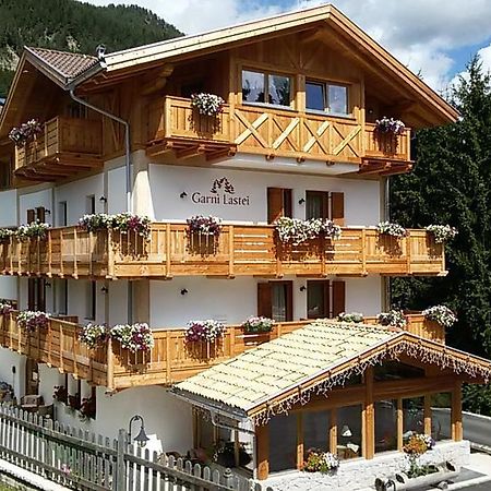Hotel Garni Lastei ปอซซาดิฟัซซา ภายนอก รูปภาพ
