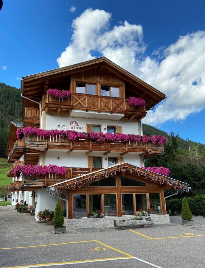 Hotel Garni Lastei ปอซซาดิฟัซซา ภายนอก รูปภาพ