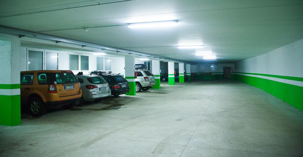 Hotel Garni Lastei ปอซซาดิฟัซซา ภายนอก รูปภาพ