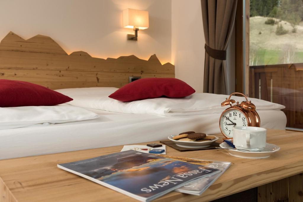 Hotel Garni Lastei ปอซซาดิฟัซซา ภายนอก รูปภาพ